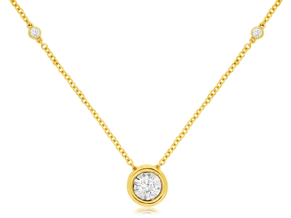 14kt Yellow Gold 5 Station Diamond Necklace