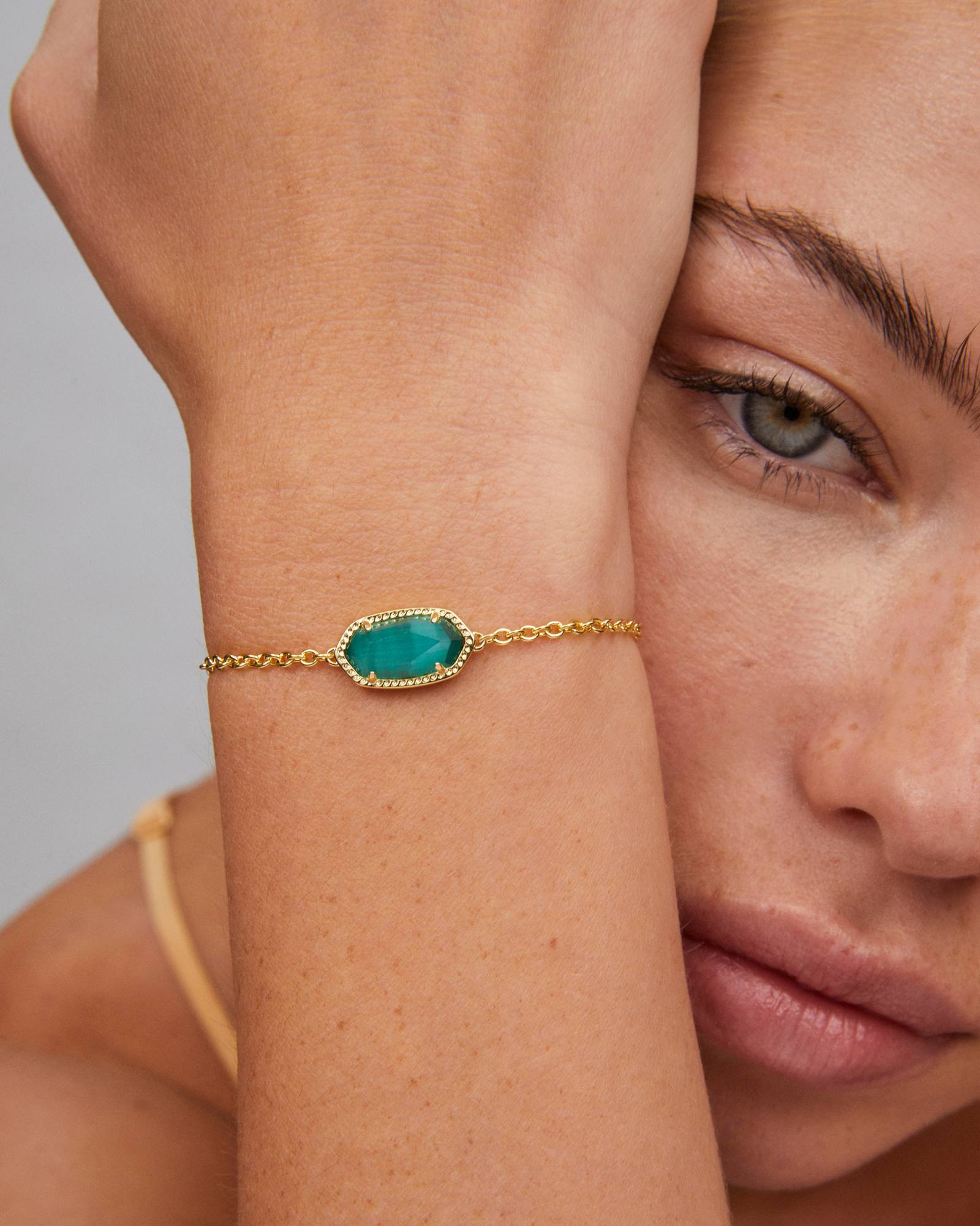 Elaina Gold Adjustable Chain Bracelet in Emerald Cat’s Eye