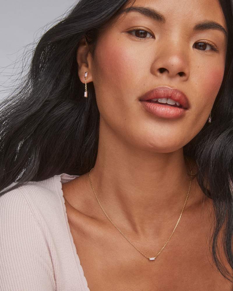 Juliette Gold Pendant Necklace in Rose Quartz