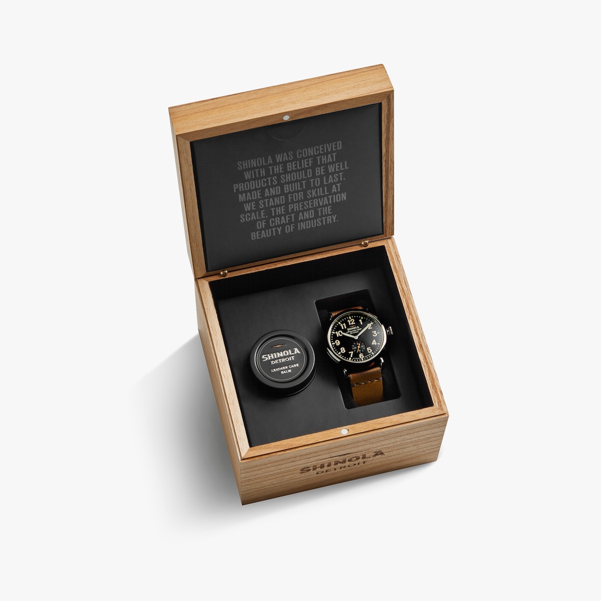 THE 10-YEAR LIMITED EDITION RUNWELL 41MM | Black