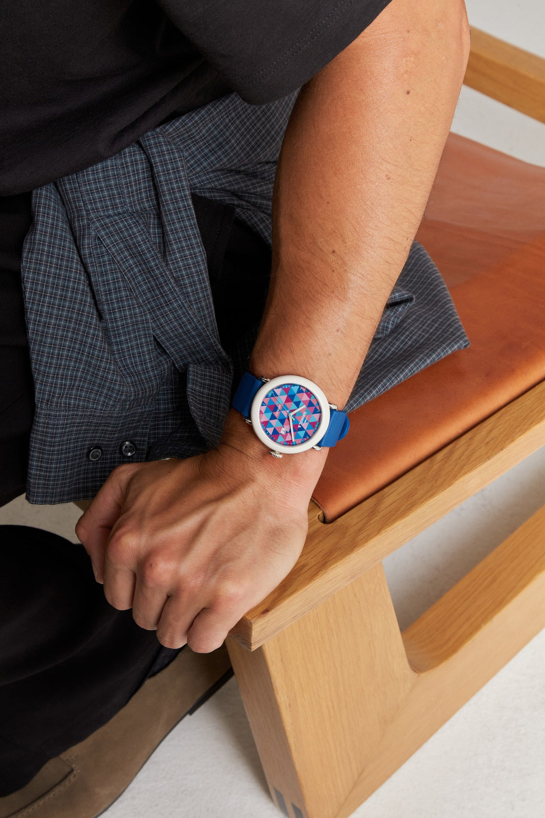 DETROLA WATCH 41MM | Color Theory Cool