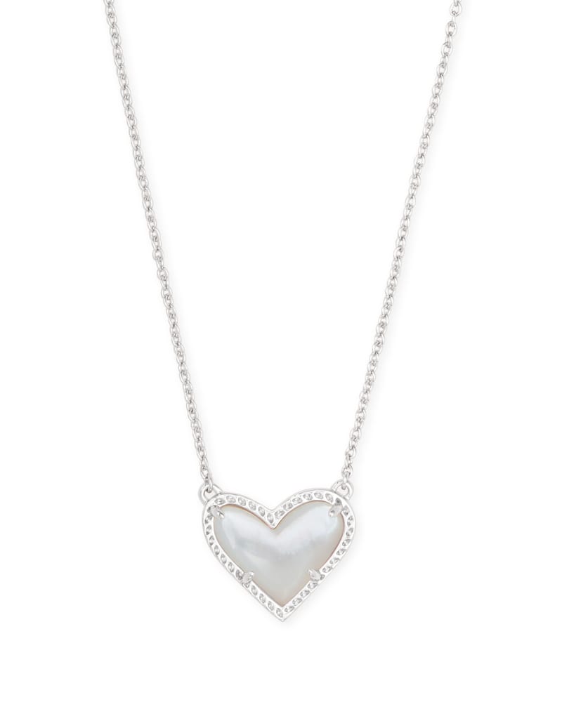 Ari Heart Silver Pendant Necklace in Ivory Mother-of-Pearl
