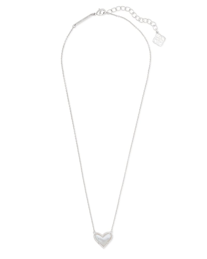 Ari Heart Silver Pendant Necklace in Ivory Mother-of-Pearl