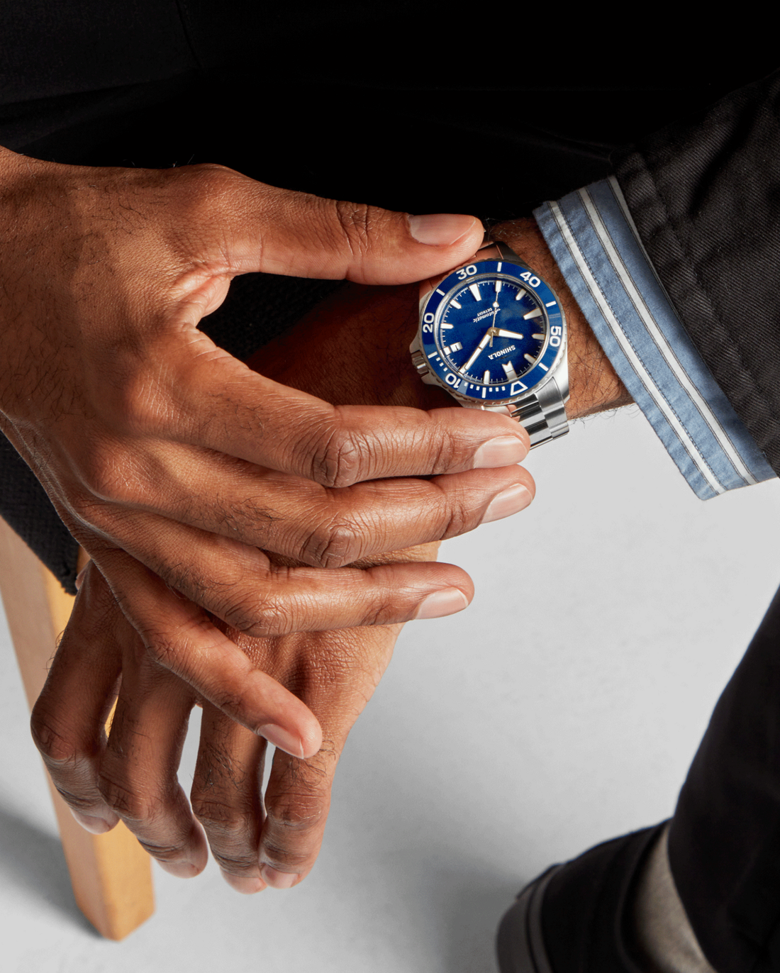 THE LAKE MICHIGAN MONSTER AUTOMATIC DIVE WATCH 39MM