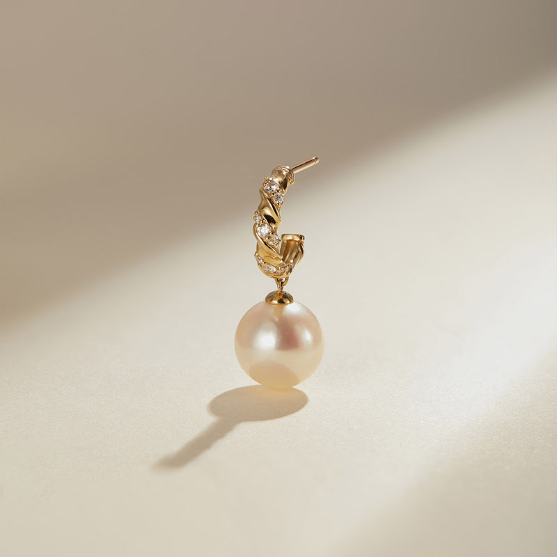 PERLA | Pearl and Lab Grown Diamond Dangling Single Stud Earring