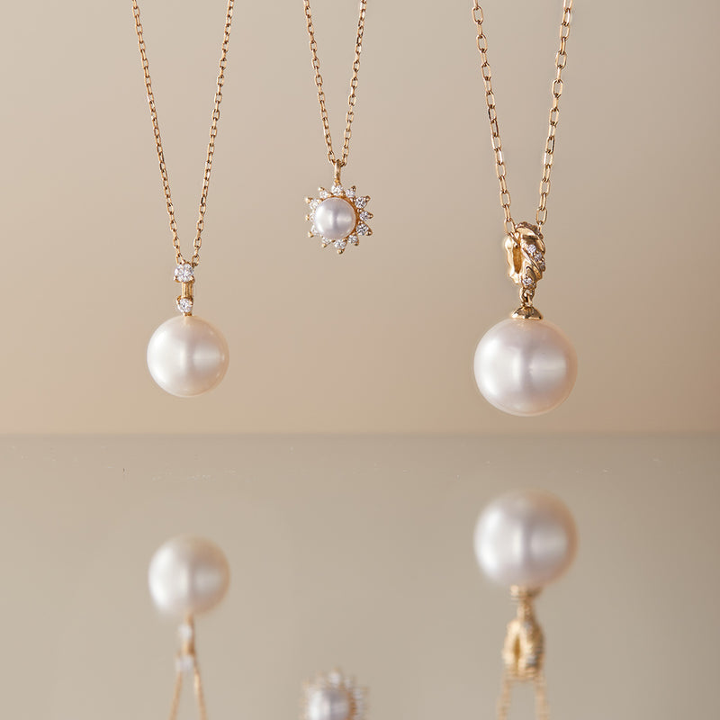 KALINDA | Pearl Necklace with Lab Grown Diamond Accent