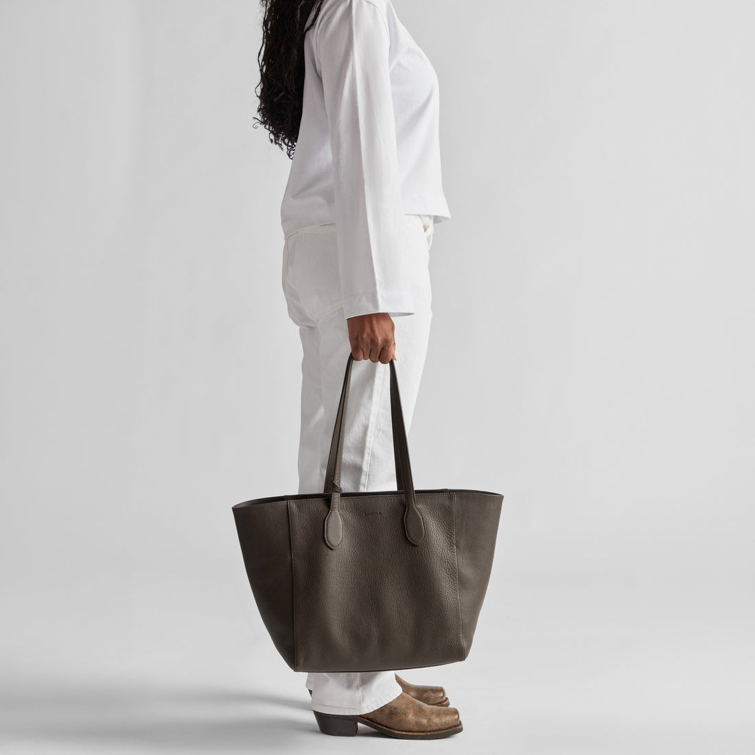 RUNABOUT TOTE BAG | Espresso