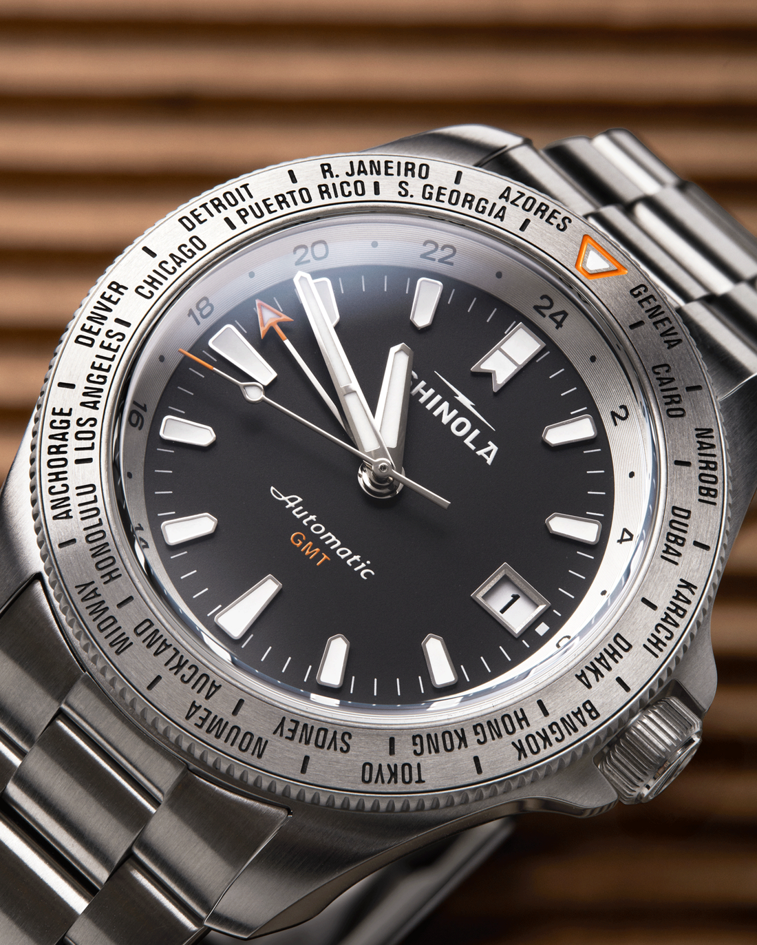 THE MONSTER WORLDTIMER GMT WATCH 40MM | Black
