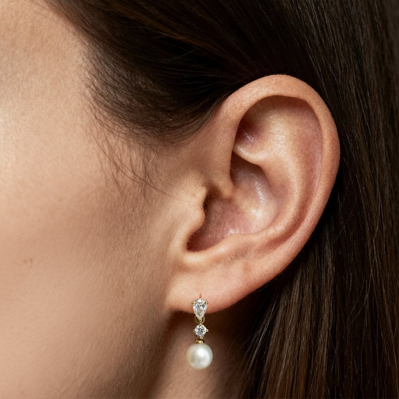 MAISON | Pearl and Lab Grown Diamond Dangling Single Stud Earring