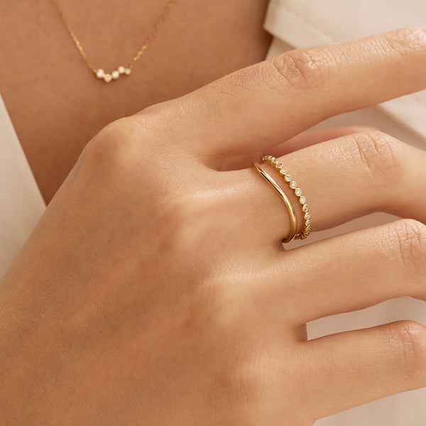 NICOLE | 14kt Gold Wave Band