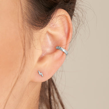 Silver Smooth Twist Ear Cuff