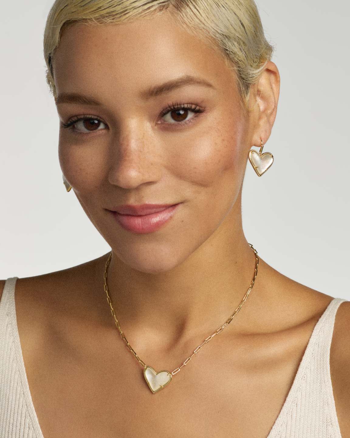 Ari Heart Statement Gold Short Pendant Necklace
