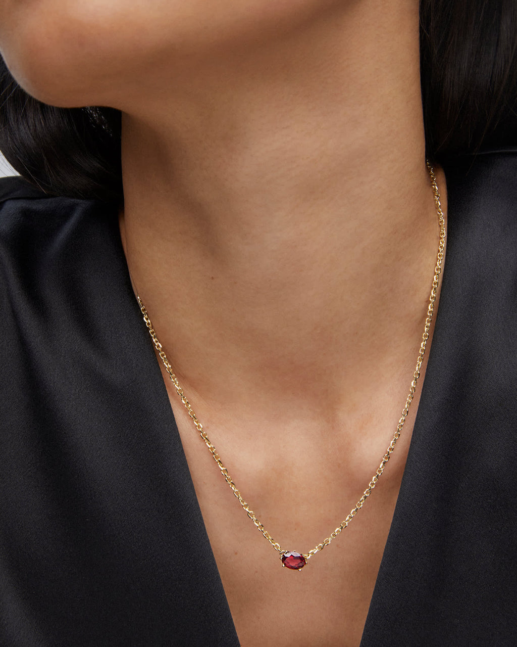 Cailin Gold Pendant Necklace in Burgundy Crystal