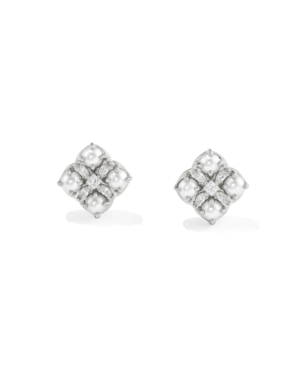 Dira Pearl Silver Stud Earrings