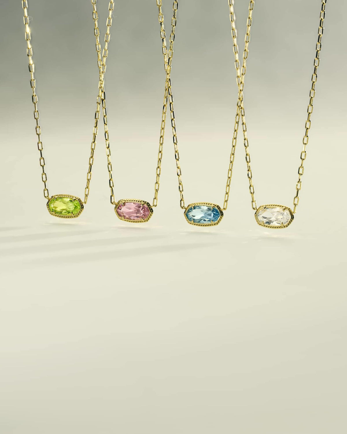 Elisa Luxe Gold Short Pendant Necklace