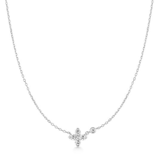 Silver Sparkling Lucky Clover Necklace