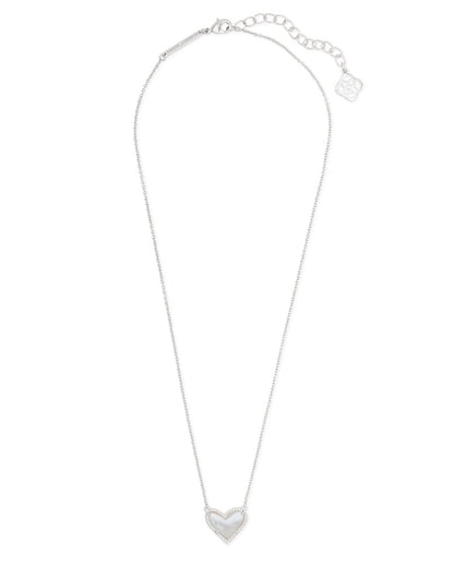 Ari Heart Silver Pendant Necklace in Ivory Mother-of-Pearl