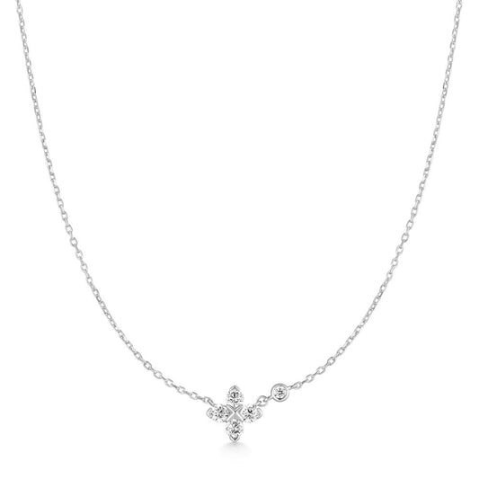 Silver Sparkling Lucky Clover Necklace
