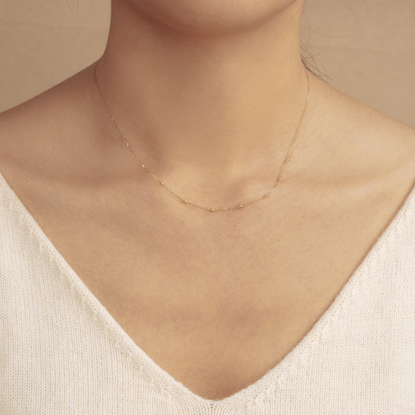 ALICE | Tiny Dots Necklace