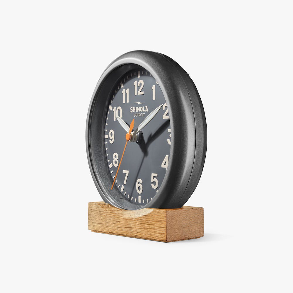THE RUNWELL DESK CLOCK | Dark Gray